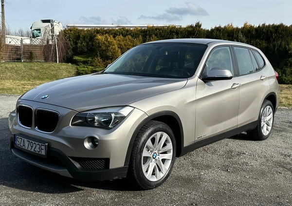 BMW X1 cena 49999 przebieg: 149500, rok produkcji 2014 z Zawiercie małe 596